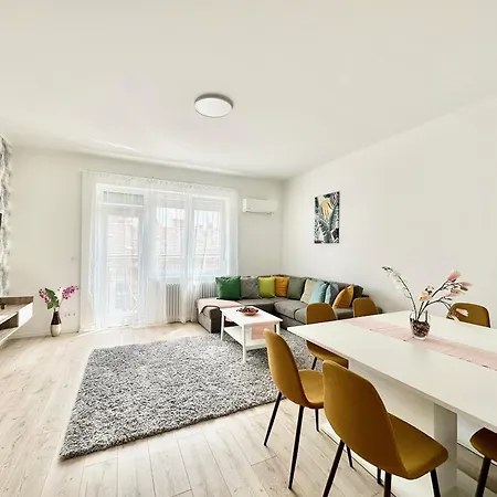 Apartman Dob House I 2bdrm I 2bthrm *