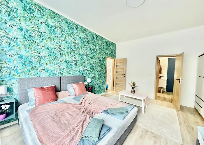 Dob House I 2bdrm I 2bthrm *