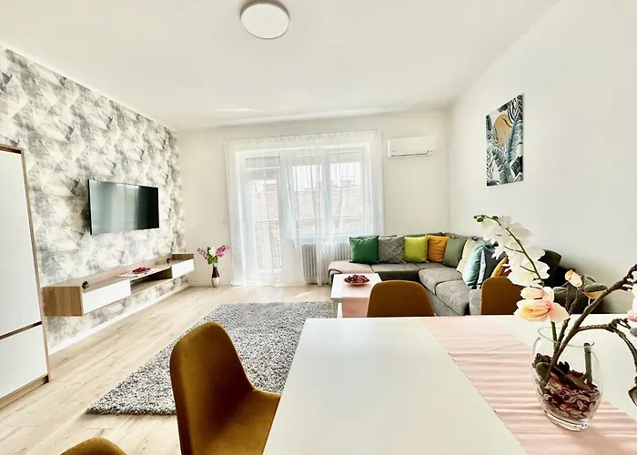 Dob House I 2bdrm I 2bthrm ブダペスト