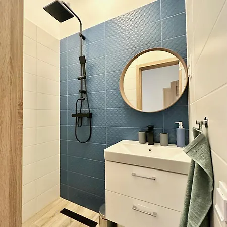 Dob House I 2bdrm I 2bthrm Apartmán *