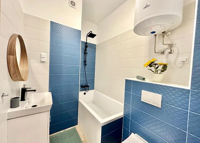 Dob House I 2bdrm I 2bthrm Lejlighed